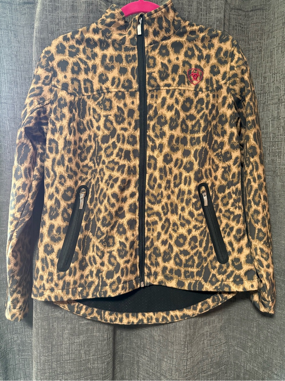 Ariat Soft shell Leopard Print Zip-Front Jacket - Picture 3 of 6